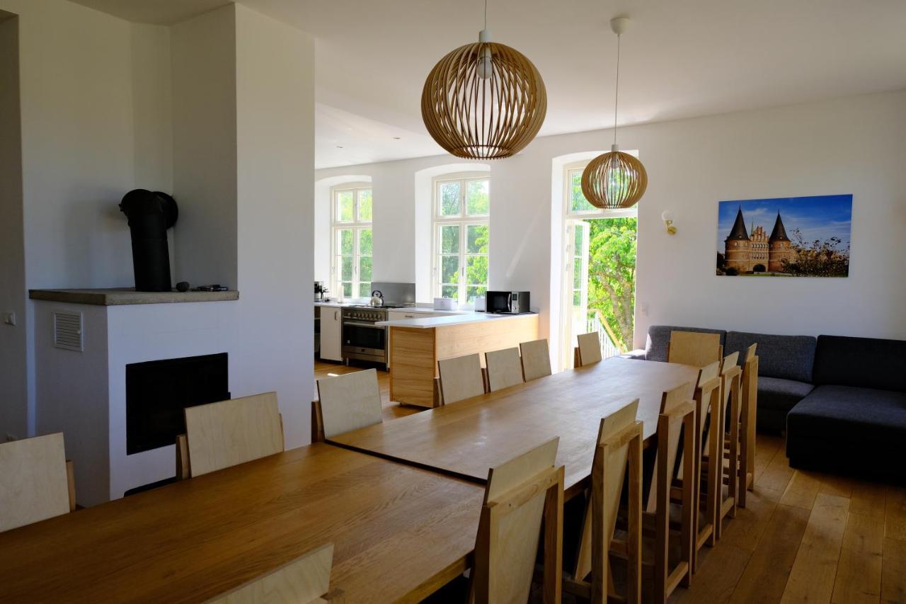 Gutshaus Fewo Luebeck Dassow Экстерьер фото